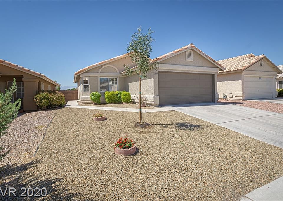 1st image of 2865 Mount Hope Dr