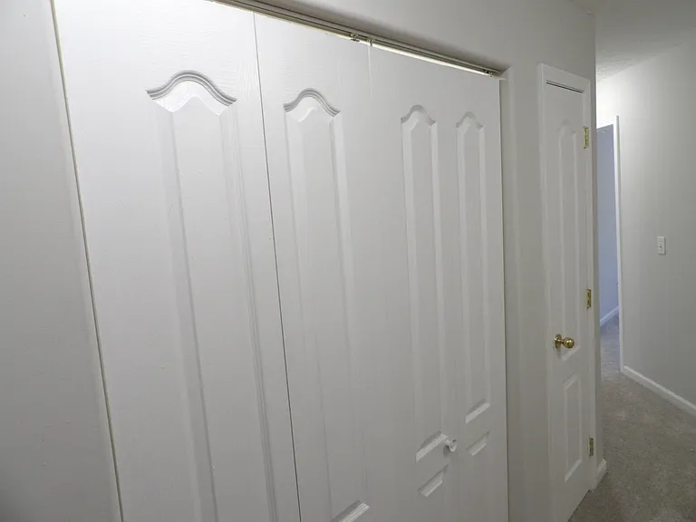 108 Charleston Ct — Photo 64