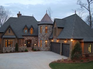 18528 Nantz Rd, Cornelius, NC 28031