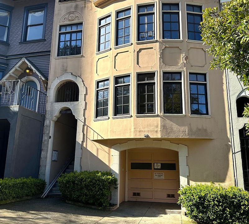 1st image of 579-581 Buena Vista Ave W