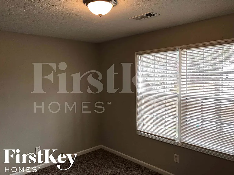 35 Riverbend Trl — Photo 23