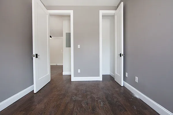 Rented by Brooklyn Group | media 41