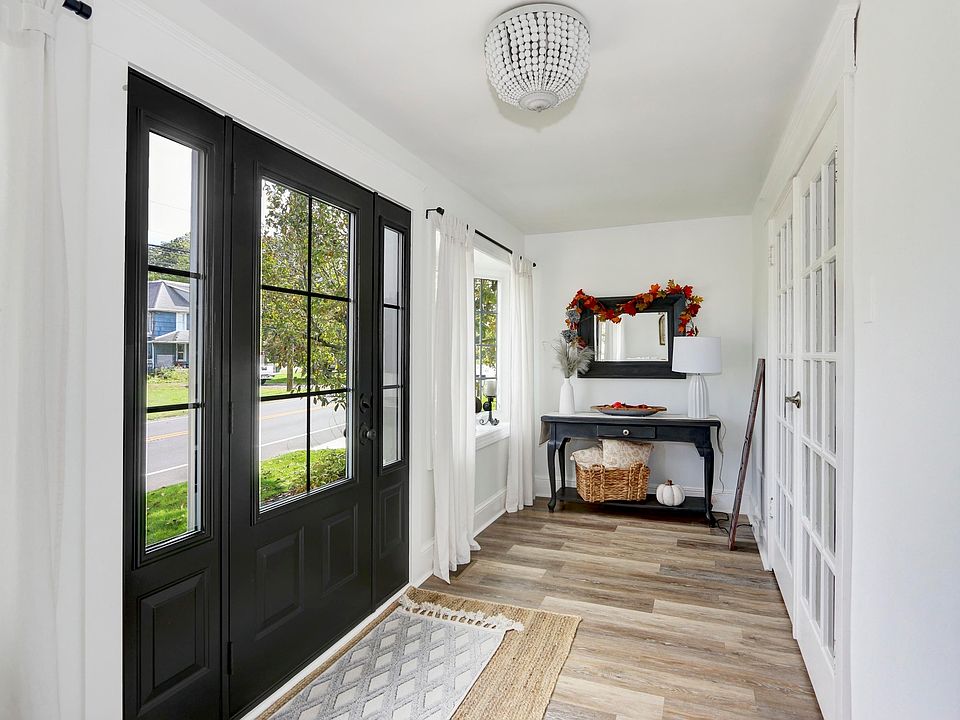 612 N 3rd St, Hammonton, NJ 08037 Zillow