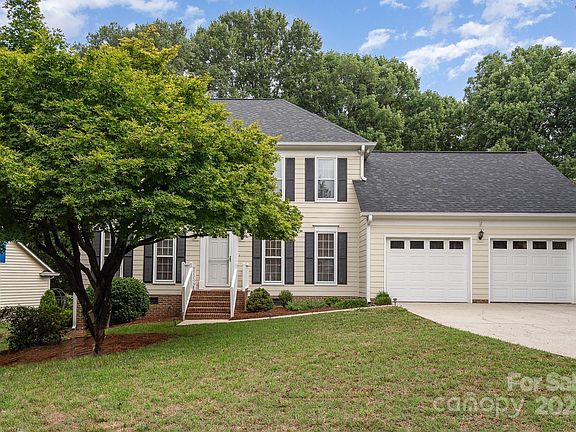 3rd image of 5633 Ivygate Ln