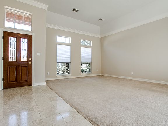 Entry & Formal Living