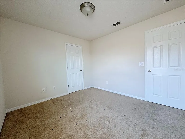 2428 Chateau Loop — Photo 34
