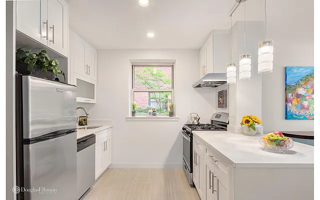 Sold by Douglas Elliman | media 5