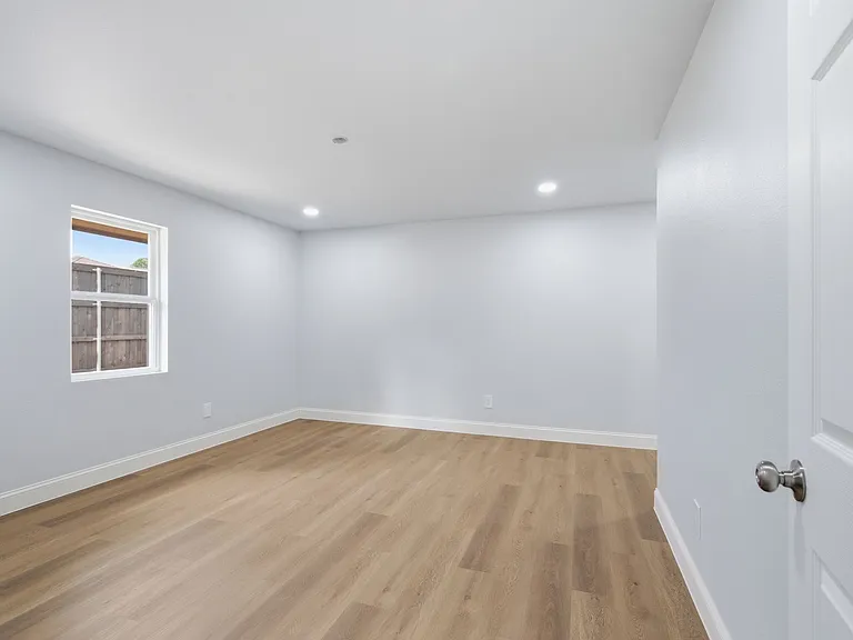 500 Bent Tree Ct — Photo 14