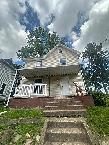 915 Troy Pl NW Photo 1