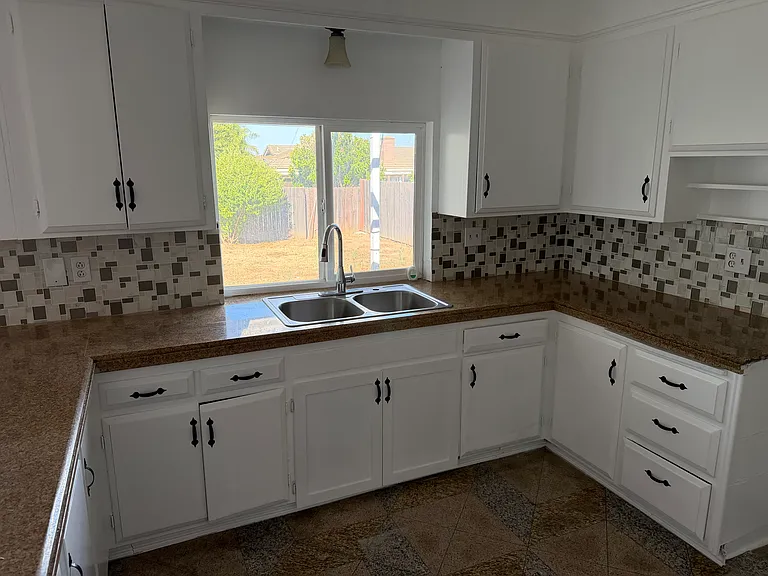 5277 Peacock Ln — Photo 20