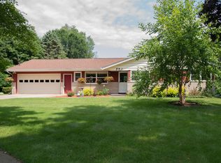 704 Fineview Ave, Kalamazoo, MI 49004