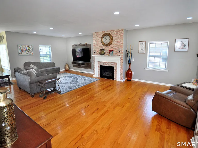 81 Windermere Village Rd #81-R — Photo 14