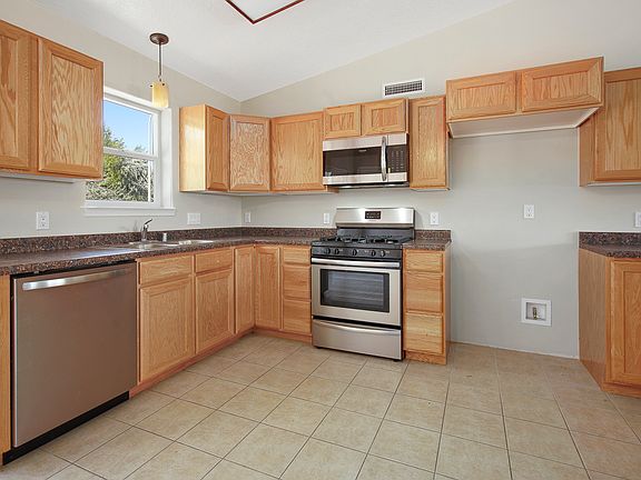 5th image of 100 San De Cristo Ct