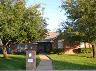 920 Oakmont Dr, Hewitt, TX 76643
