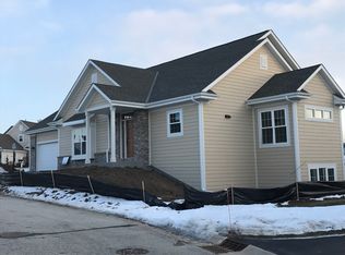 N109W14573 Preserve Heights Ct, Germantown, WI