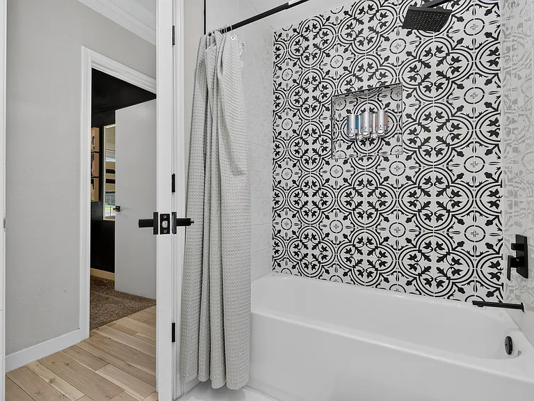 1205 Hillsdale Dr — Photo 21