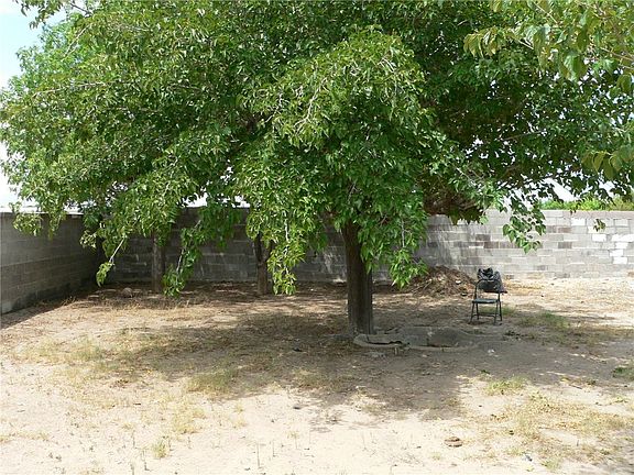 4th image of 7502 Monterrey Dr