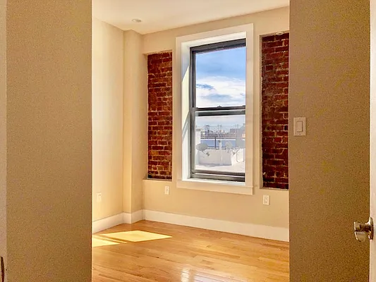 Rented by Matthew Gros-Werter, LREB  | media 16