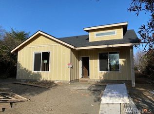 380 N Razor Clam Dr SW, Ocean Shores, WA 98569