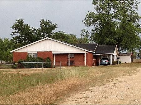 1st image of 1304 E Highland Ave
