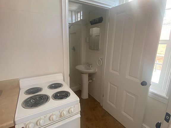 4th image of 1211 N 2nd St #4