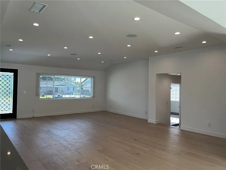 18371 Lahey St — Photo 12