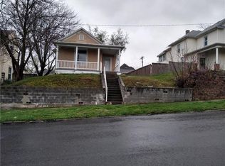 2804 Olive St, Saint Joseph, MO 64507