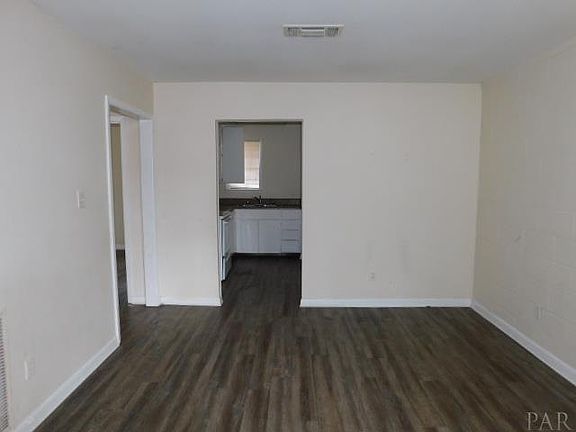 5th image of 4300 N 8th Ave APT 1