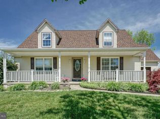 18 Beckett St, Clayton, NJ 08312