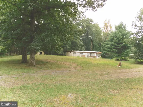 247 Whiskey Springs Rd, Dillsburg, PA 17019