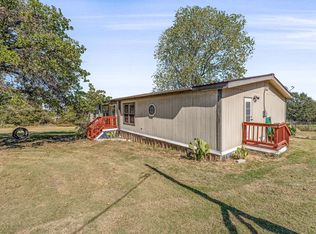 192 Big Salty Ln, Springtown, TX 76082