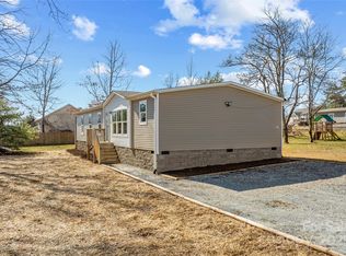 31 Kiwassa Ln, Hendersonville, NC 28792