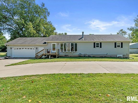 2nd image of 2620 Piper Ln