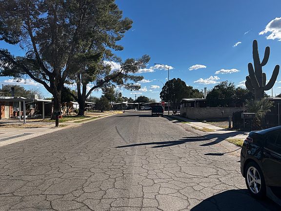 4th image of 4122 N Lange Ave