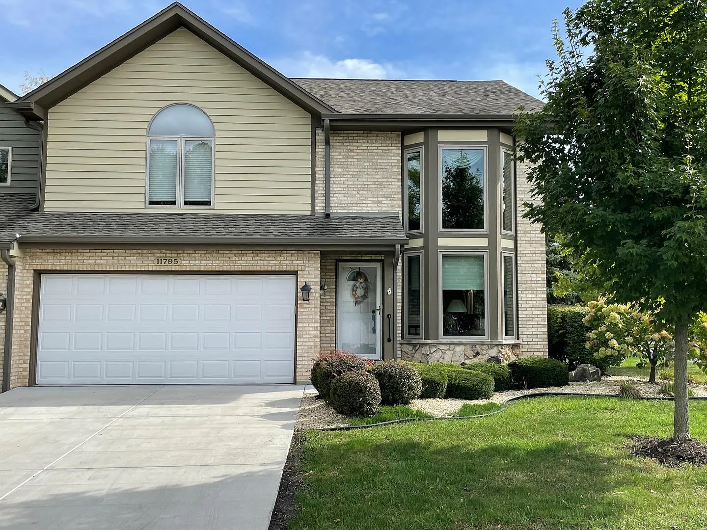 11795 Seagull Ln photo 1