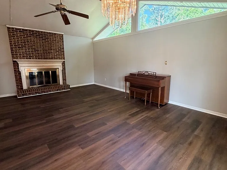 106 Chestnut Rdg — Photo 7