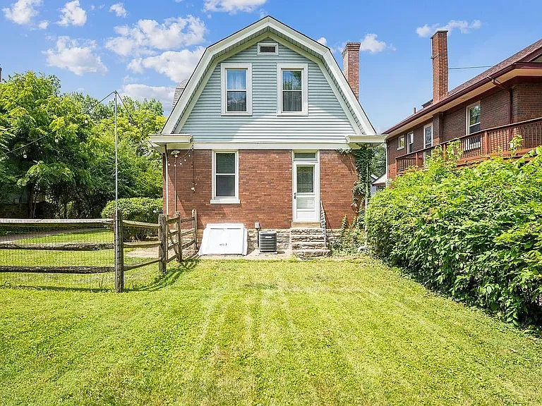 2964 Deckebach Ave — Photo 24