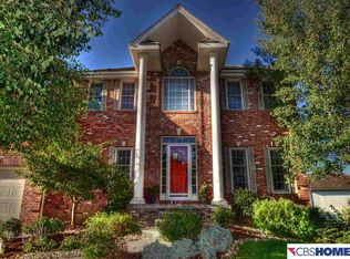 17623 Englewood St, Omaha, NE 68135