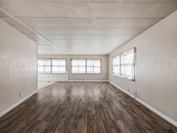 5th image of 9631 Garden Drive