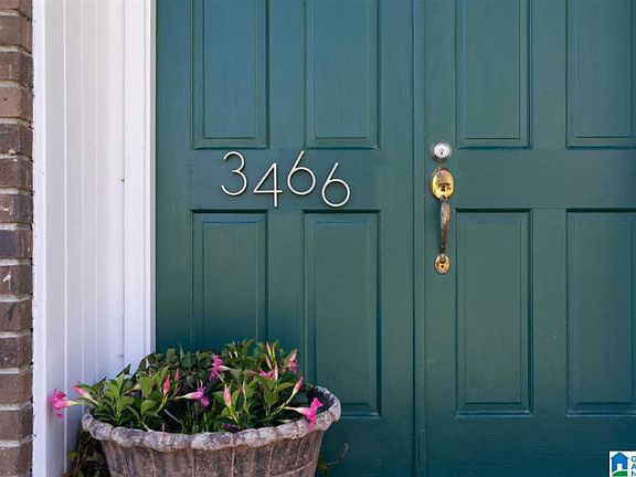 2nd image of 3466 Crayrich Dr