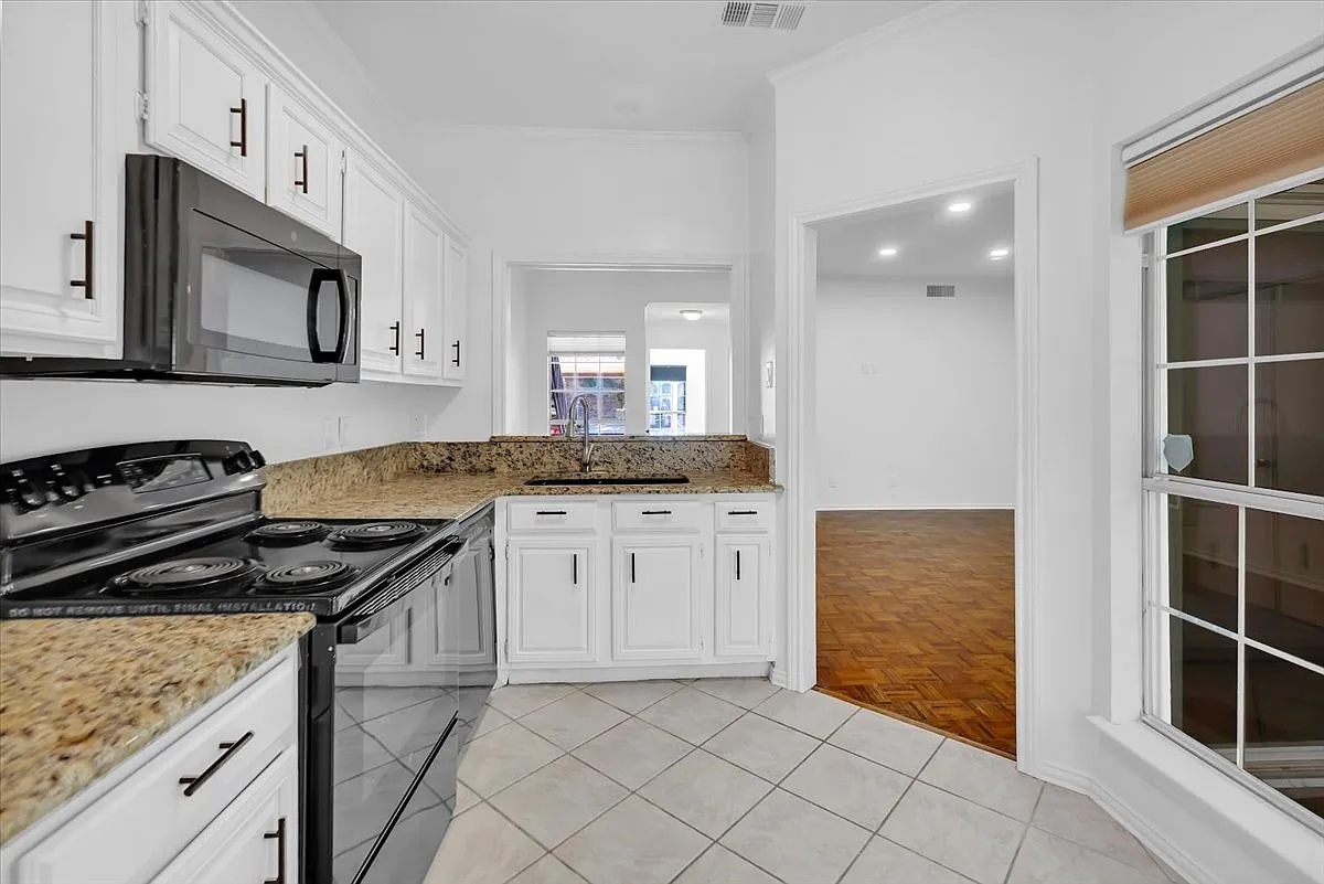 1 bed, 709 sqft, $1,475 — Photo 4