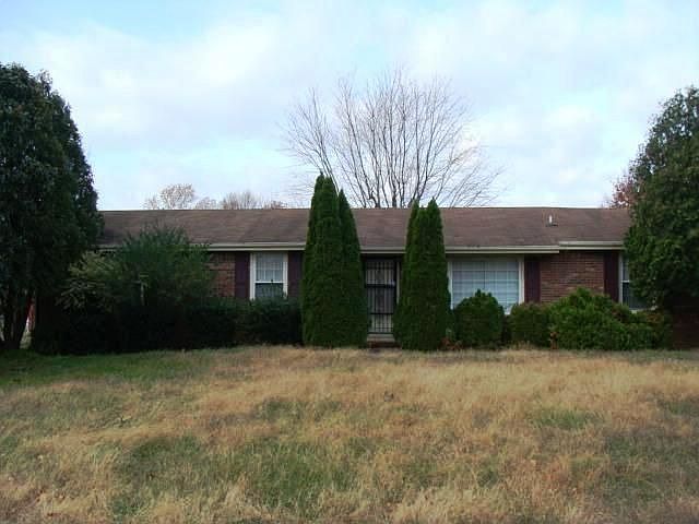 1st image of 415 Ambrose Dr