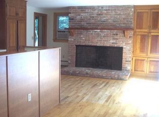 1 Terrace Ln, Georgetown, MA 01833