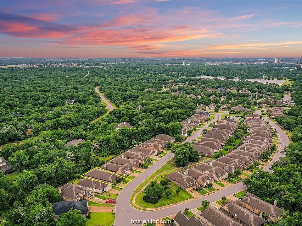 1st image of 1746 Twin Pond Cir