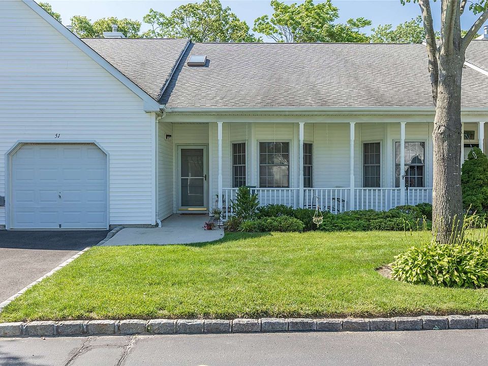 1st image of 51 Oyster Cove Ln #51