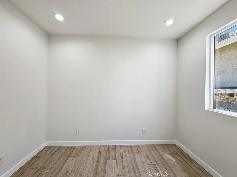 408 Almond Ave #1 — Photo 10