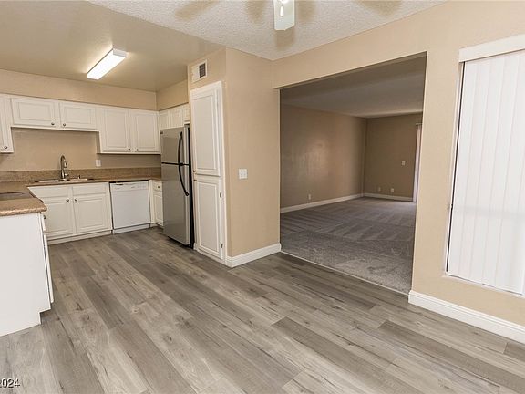 3rd image of 3151 Soaring Gulls Dr Unit 2190