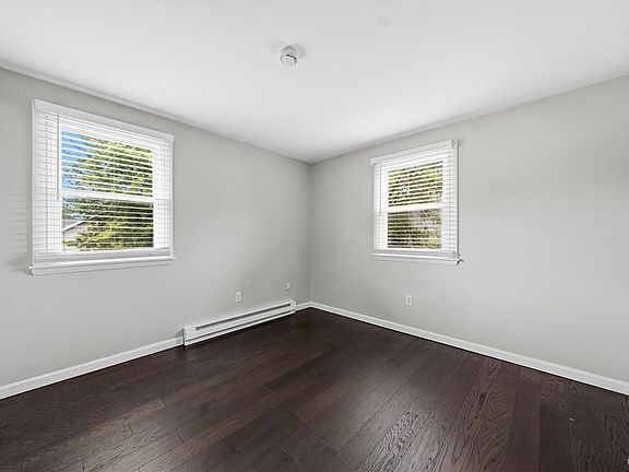 5th image of 101 Park Lane Cir