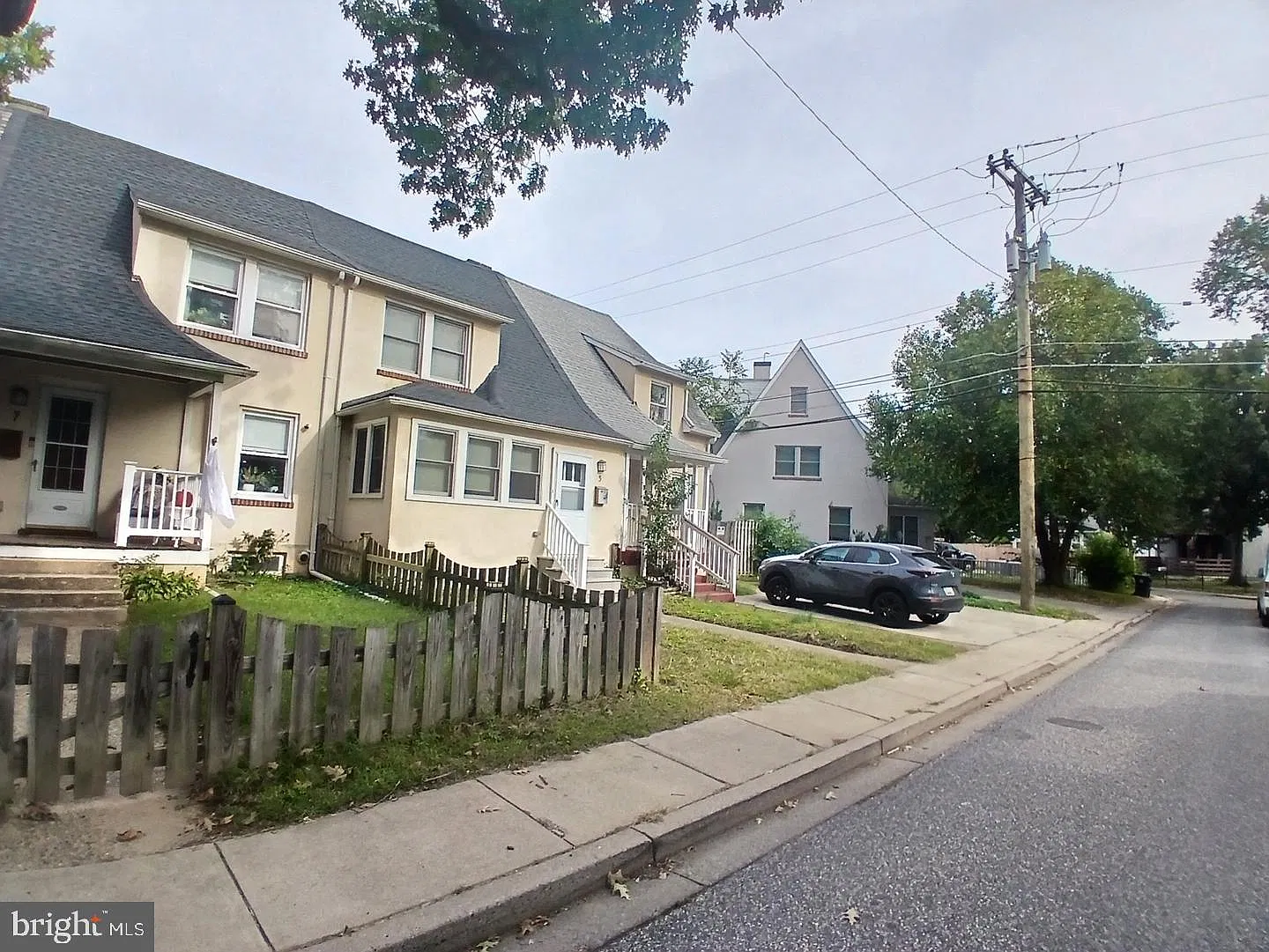 2 bed, 1.5 bath, 966 sqft, $1,650 — Photo 1