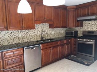 41 Barn Swallow Blvd, Marlboro, NJ 07746
